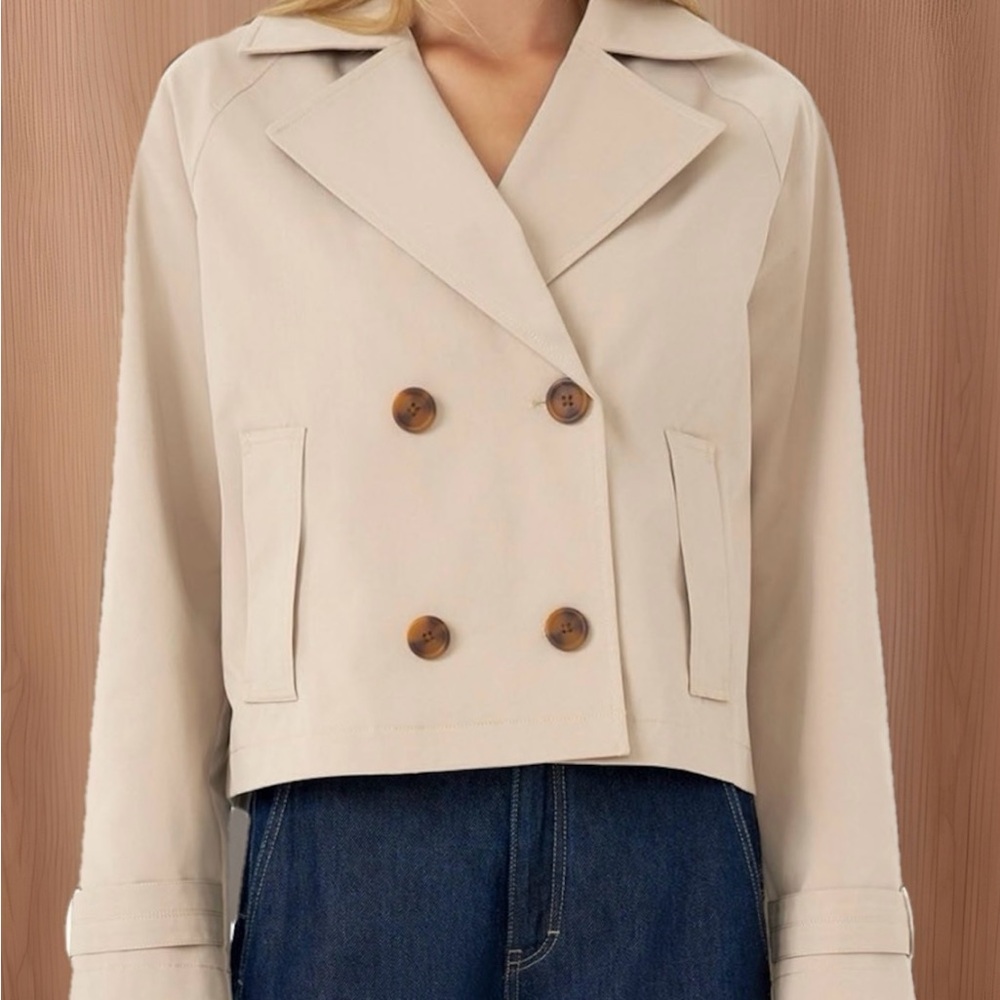 Womens Cropped Double-Breasted Trench Jacket - Beige